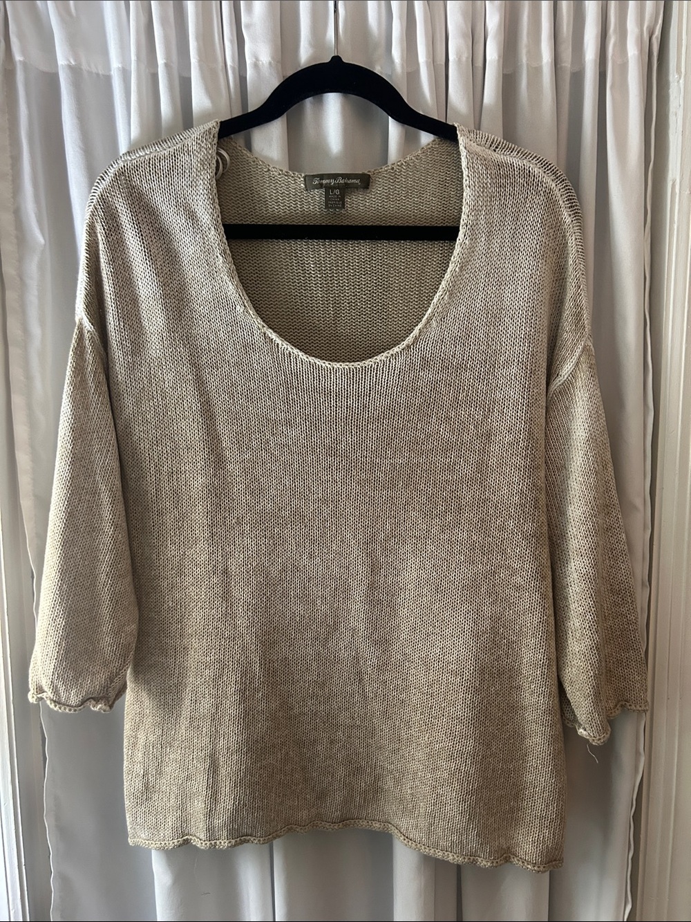 Tommy Bahama Neutral Cream Scoop-Neck Lightweight Knit Pullover